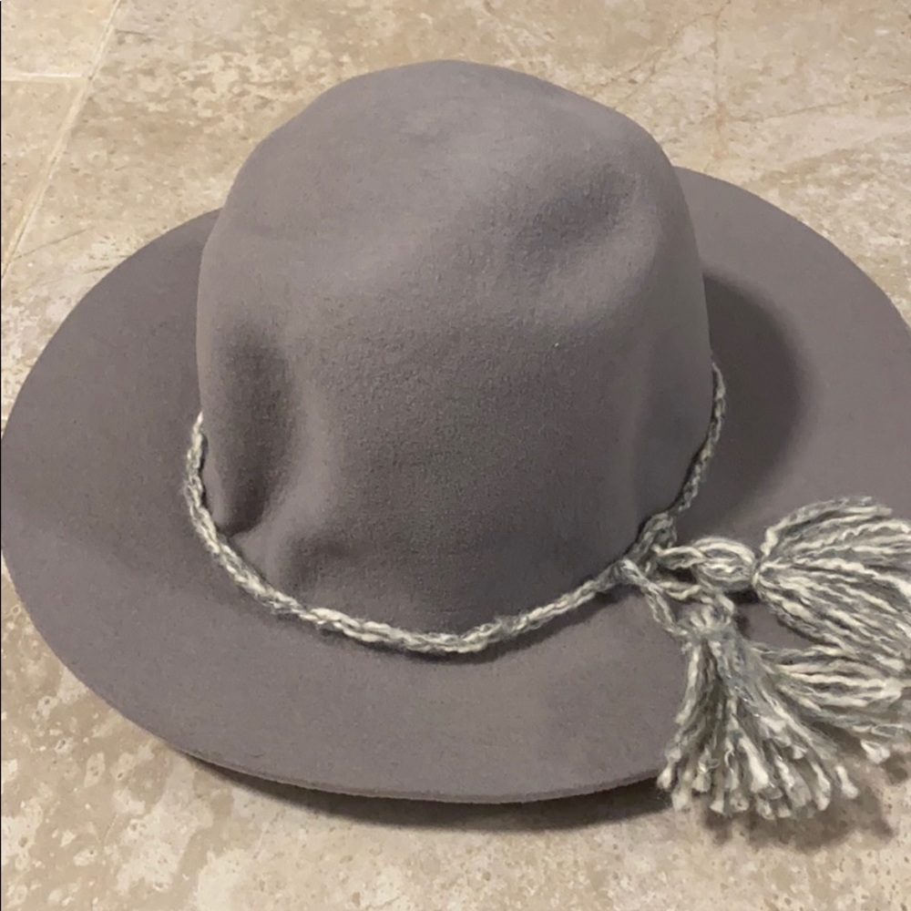 Hatattack‎ wool hat